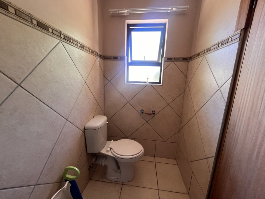 4 Bedroom Property for Sale in Lilyvale Free State